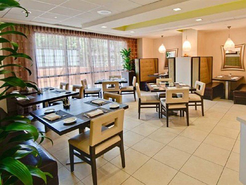 Hilton Garden Inn Los Angeles / Hollywood Exterior foto