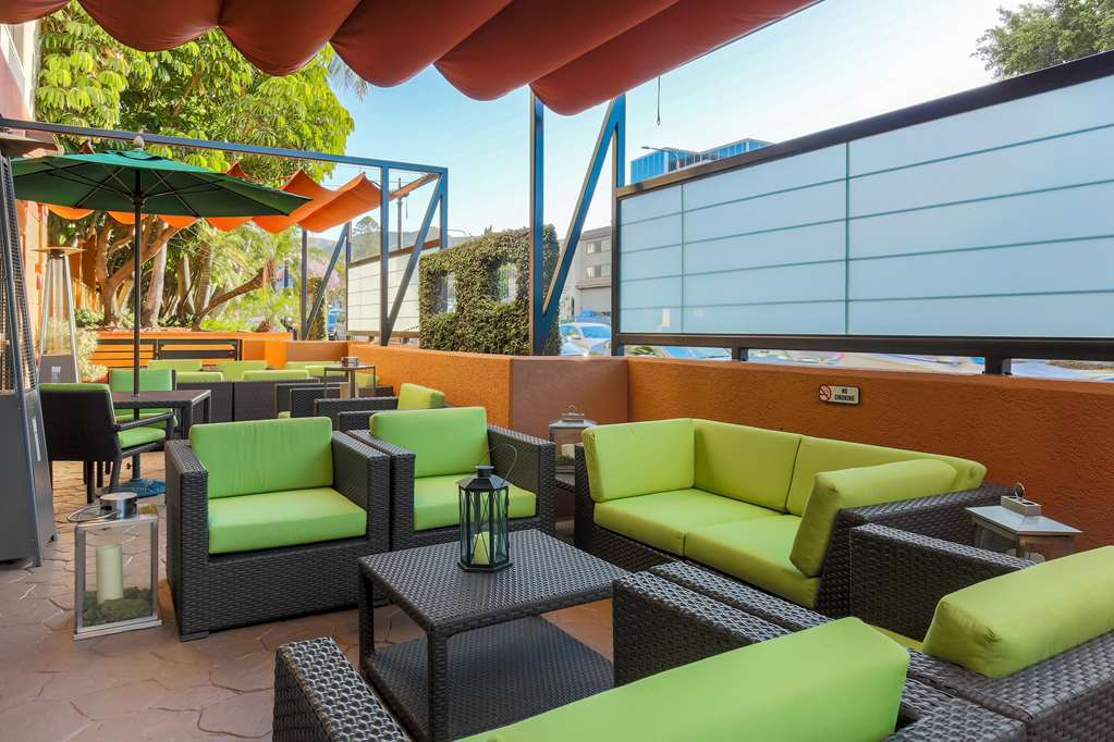 Hilton Garden Inn Los Angeles / Hollywood Exterior foto
